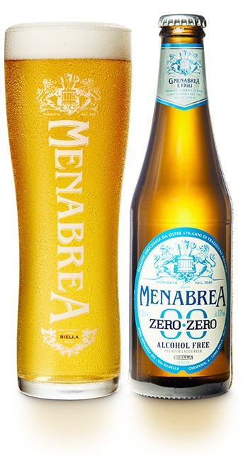 A bottle and glass of Menabrea Zero Zero
